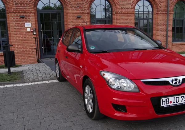 Hyundai I30 cena 15500 przebieg: 192249, rok produkcji 2010 z Łódź małe 781